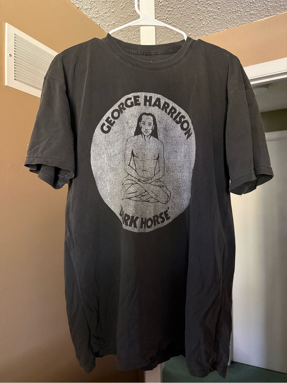 George Harrison Dark Horse T-Shirt Graphic Tee Large
